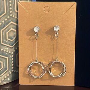 NEW Silver tone Drop / Dangle Earrings